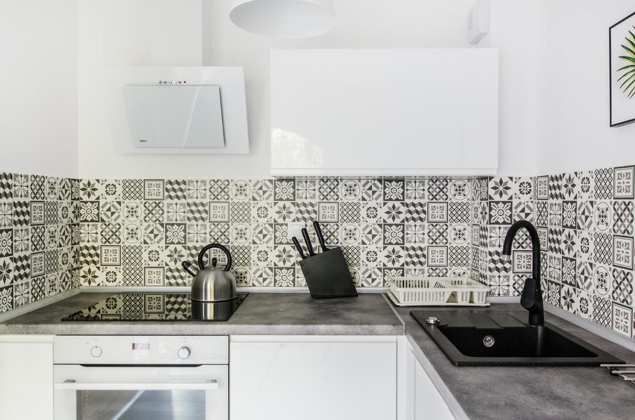 Wroclaw Central City Apartments- Self Check-In 24H, Wifi Exterior photo